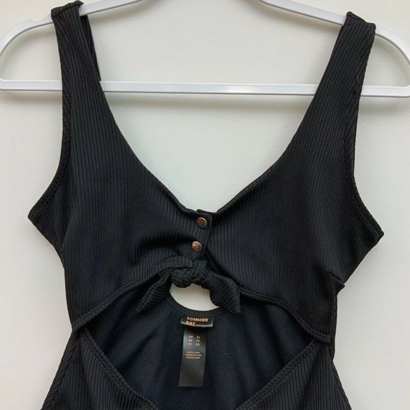 Sommer Ray Black One Piece High Leg Swimsuit - Picture 3 of 11